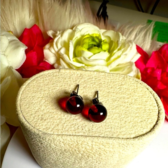 Red Fire Glass Ball Stud Earrings NEW! - Picture 1 of 7